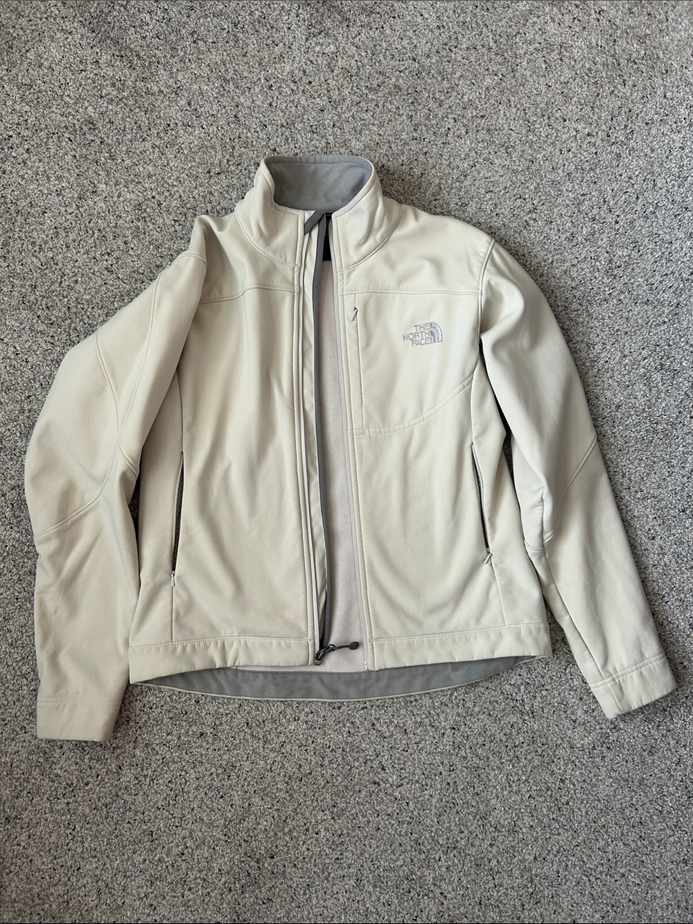 The North Face Cream Softshell Jacket - Women's Ski/Snow